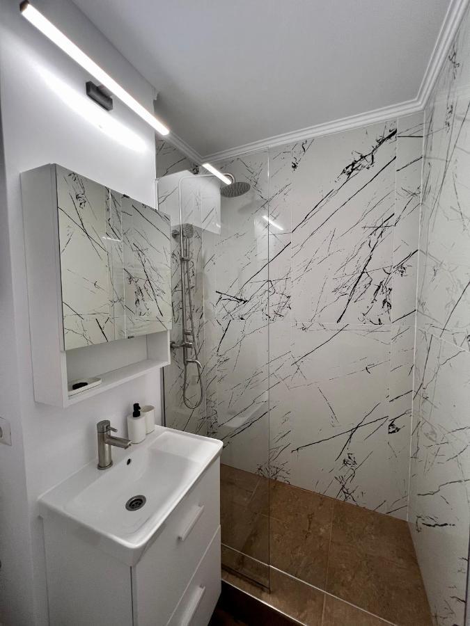 Ancodirect Apartments Rădăuţi Εξωτερικό φωτογραφία